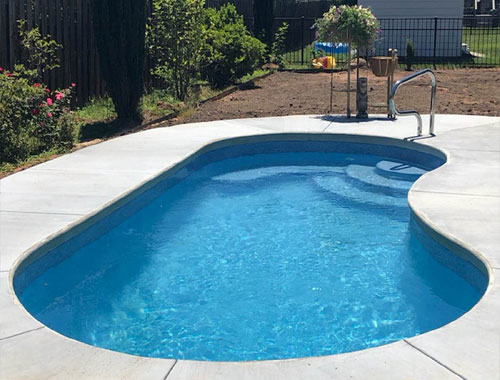 Kidney Shaped Swimming Pools Manufacturer in Bhopal